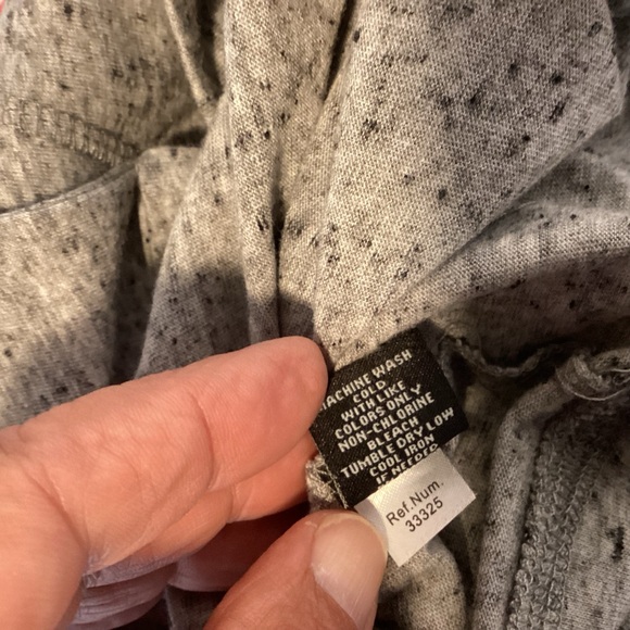 Ohio State Buckeyes Women’s hoodie long sleeve t-shirt Women’s size medium - Picture 9 of 9